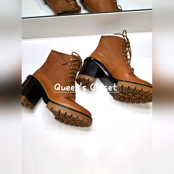 TORY BURCH| Leather&Suede Chelsea Booties| Size 10 BRAND NEW - Picture 3 of 4